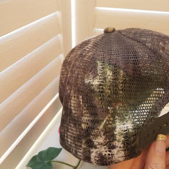 GEORGIA BULLDOG ADJUSTABLE CAMO HAT ONE SIZE FITS ALL - Picture 5 of 6